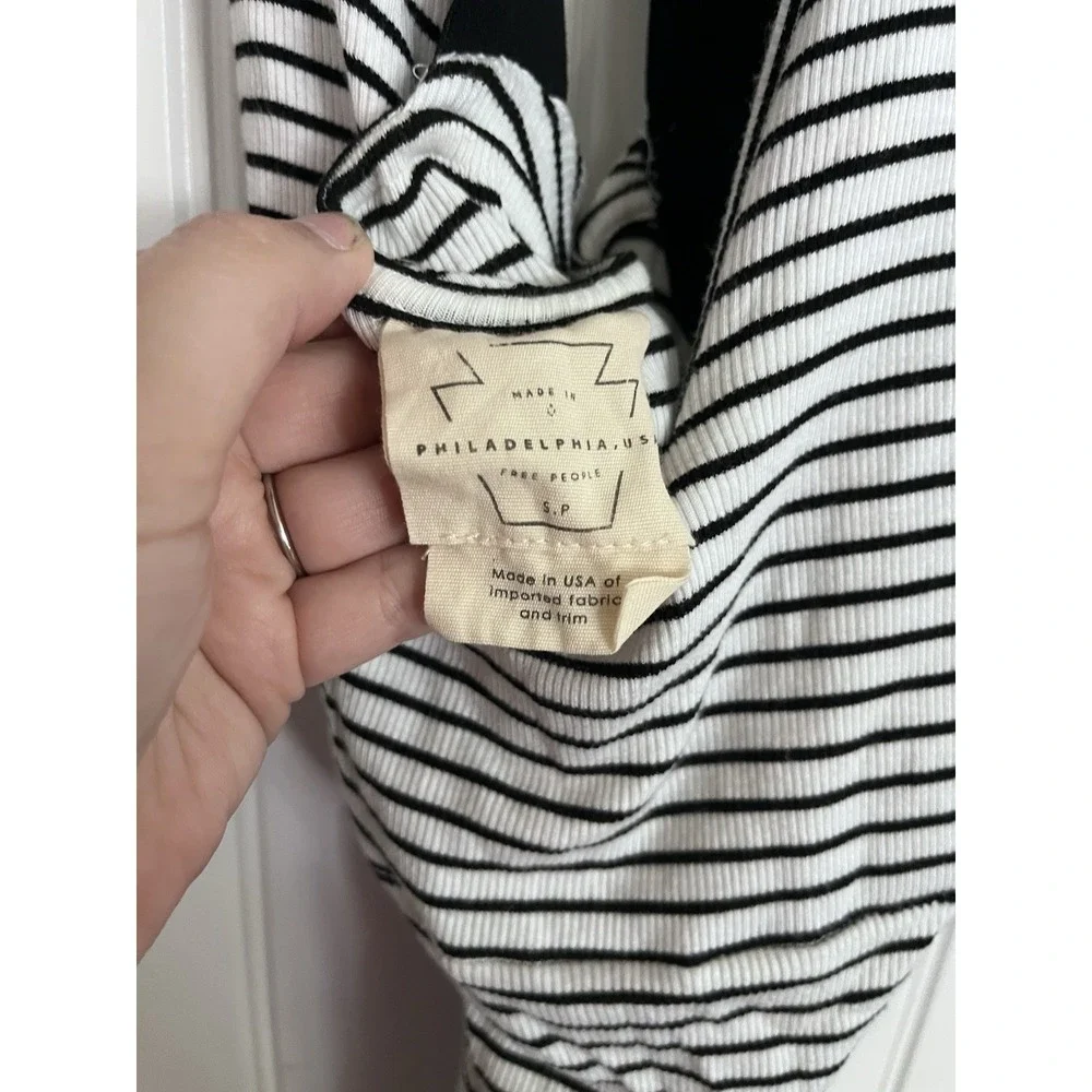 Free People Stripe Sleeveless Tank White Black Midi Womens Small‎ Summer 394